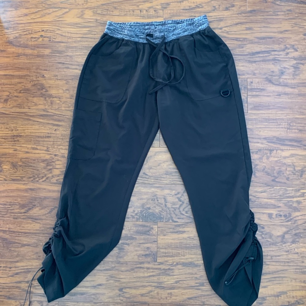GT Performance Black Scrub Bottoms